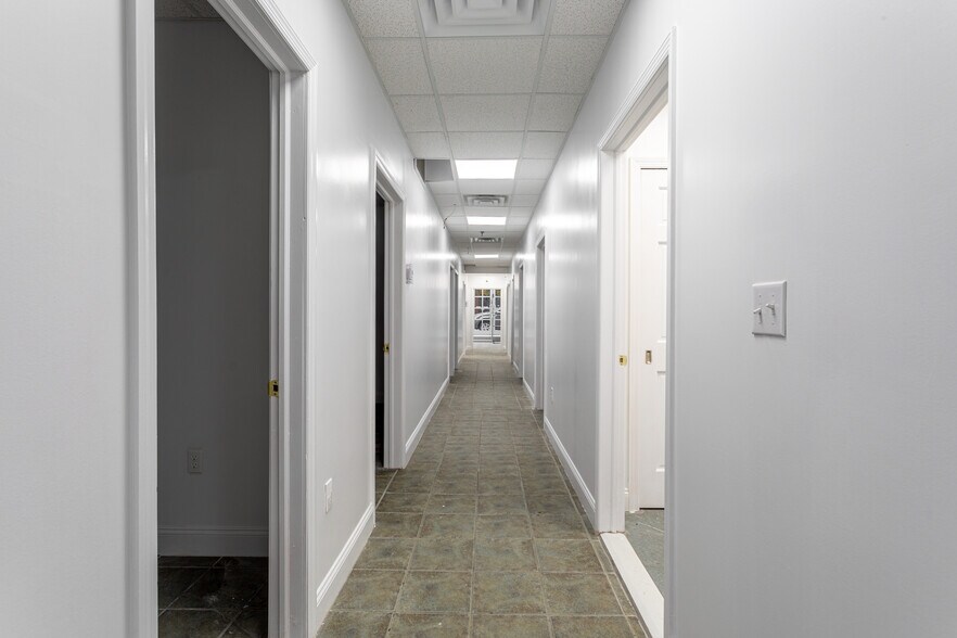 More Photos Of 312 Warren St, Brooklyn Medical For Lease