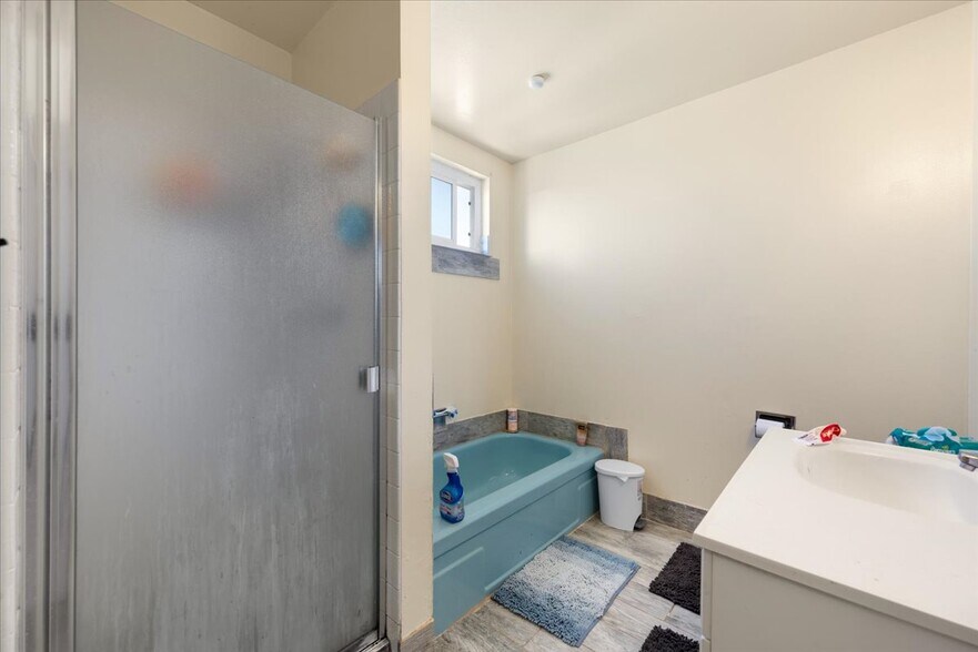 More Photos Of 236 Haas Ave, San Leandro Apartments For Sale
