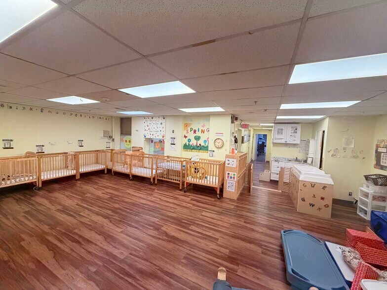 More Photos Of 309 Vine St, Camden General Retail For Sale