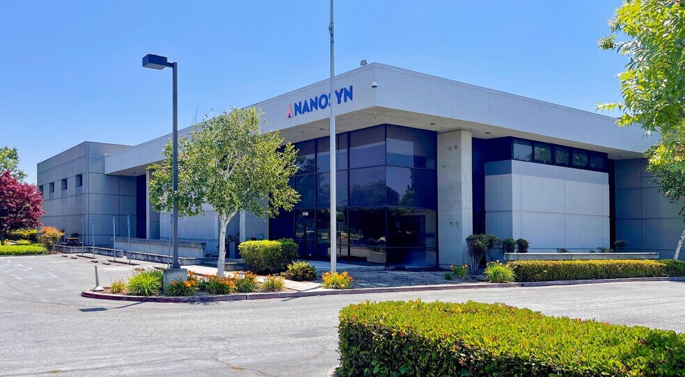 More Photos Of 3100 Central Expy, Santa Clara Research And Development For Lease