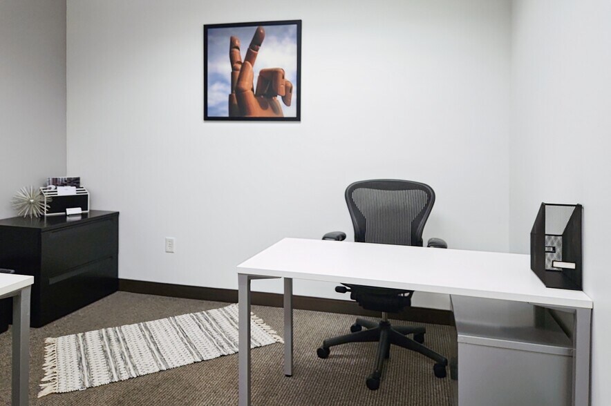 More Photos Of 1024 Iron Point Rd, Folsom Coworking Space