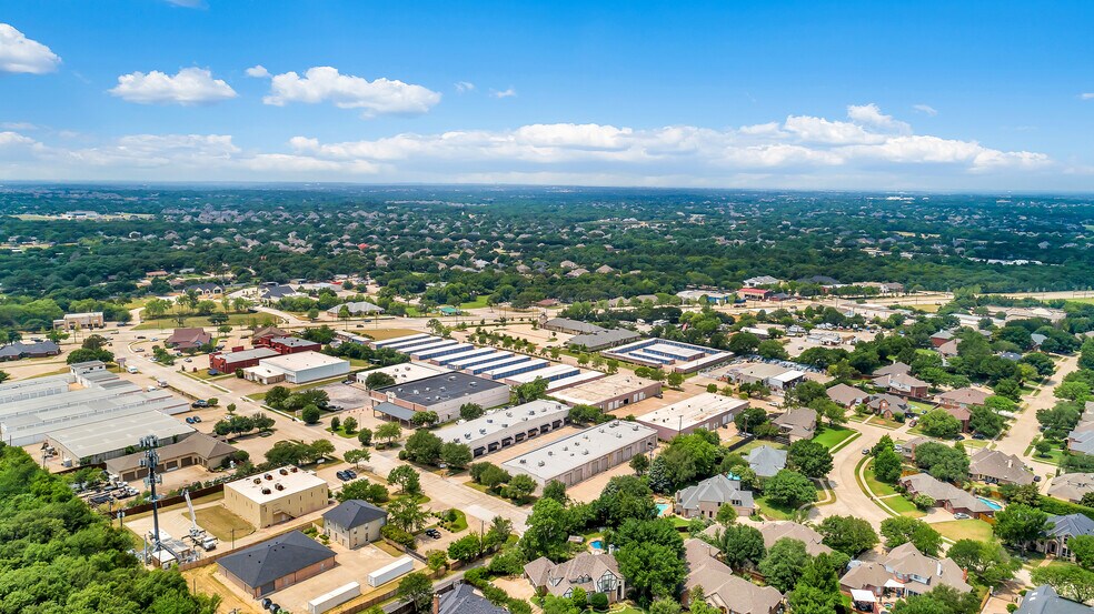 More Photos Of 1900 Industrial Blvd, Colleyville Light Manufacturing For Lease