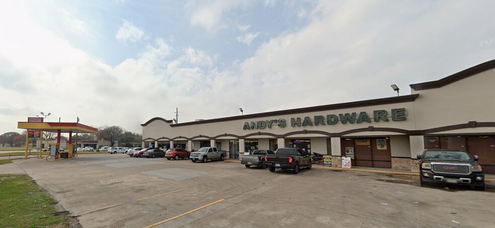 More Photos Of 12809 N Houston Rosslyn Rd, Houston General Retail For Lease