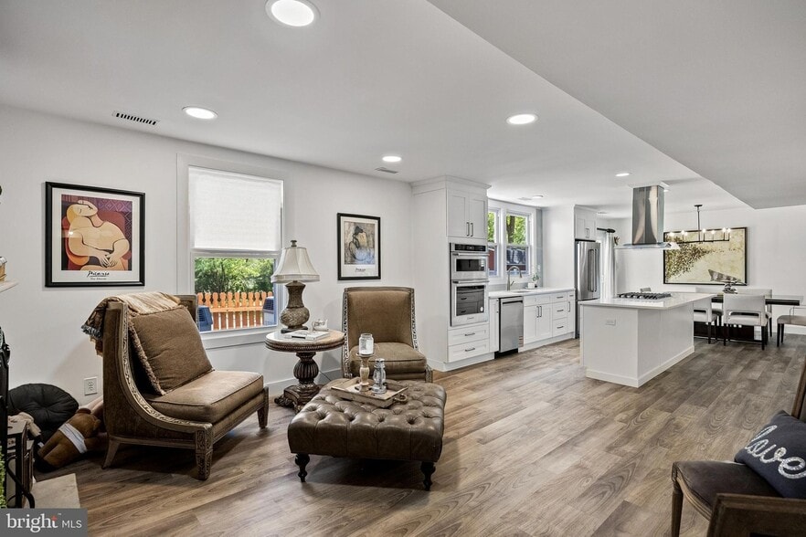 More Photos Of 6 Cherrywood Dr, Clementon Office Residential For Sale