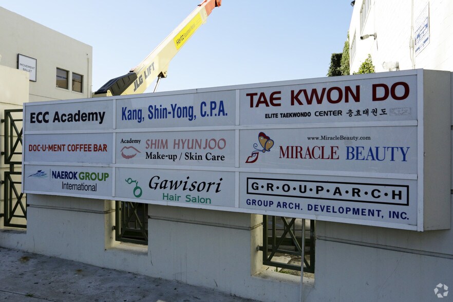 More Photos Of 3832 Wilshire Blvd, Los Angeles Storefront Retail Office For Lease