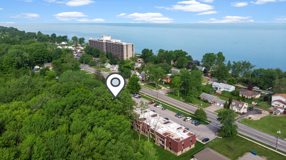 More Photos Of 5216 E Lake Rd, Sheffield Lake Apartments For Sale