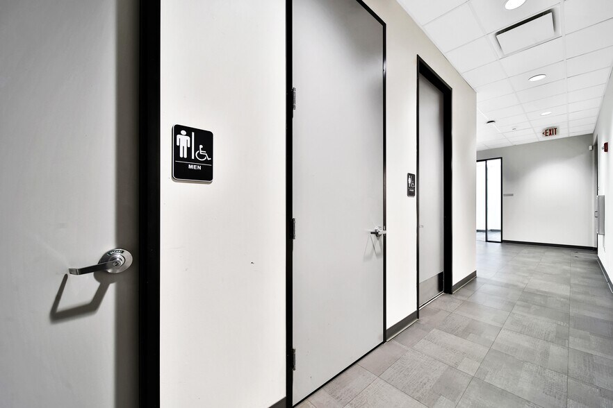 More Photos Of 5939 Albert Dr, Humble Light Distribution For Sale