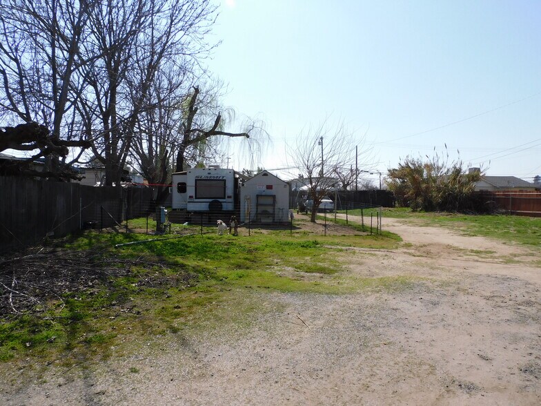 More Photos Of 815-849 S Indiana St, Porterville Manufactured Housing Mobile Home Park For Sale