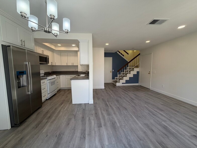 More Photos Of 4782 James, Huntington Beach Apartments For Sale
