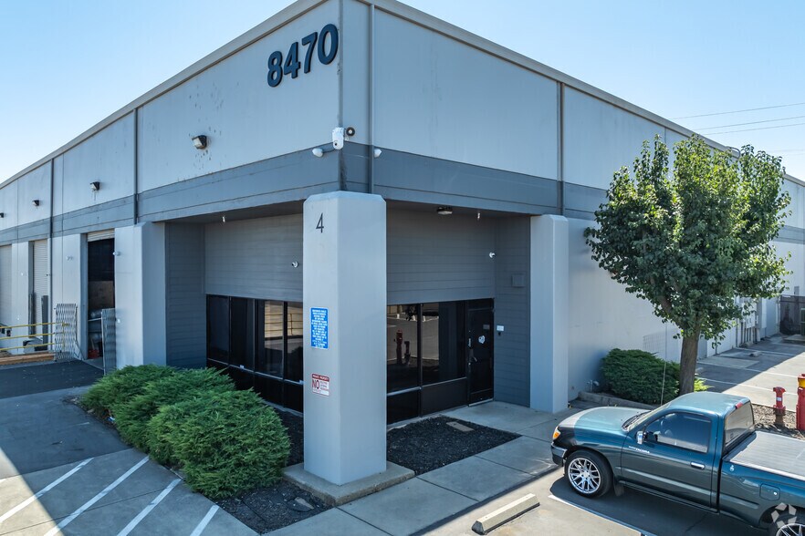 More Photos Of 8470 Belvedere Ave, Sacramento Warehouse For Lease