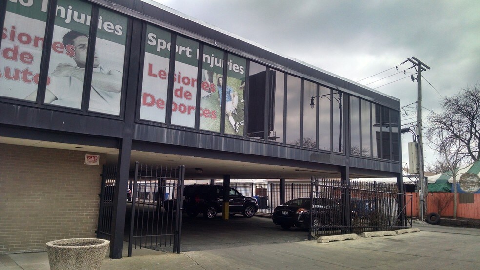 More Photos Of 2715 N Central Ave, Chicago Medical For Sale