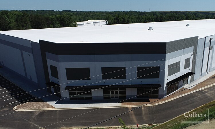 More Photos Of 1240 Howell Rd, Duncan Warehouse For Lease