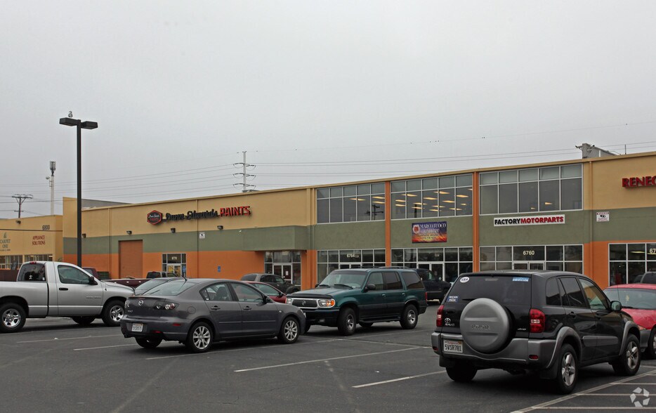 Primary Photo Of 6760-6770 Folsom Blvd, Sacramento General Retail For Lease
