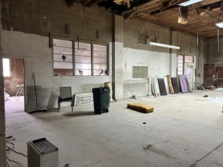 More Photos Of 09383 Blue Star Hwy, South Haven Industrial For Sale