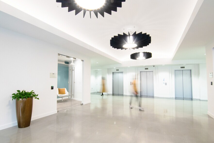 More Photos Of 10304 Eaton Pl, Fairfax Office For Lease