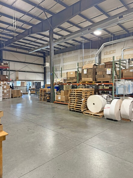 More Photos Of 33 Main St, Windham Manufacturing For Sale
