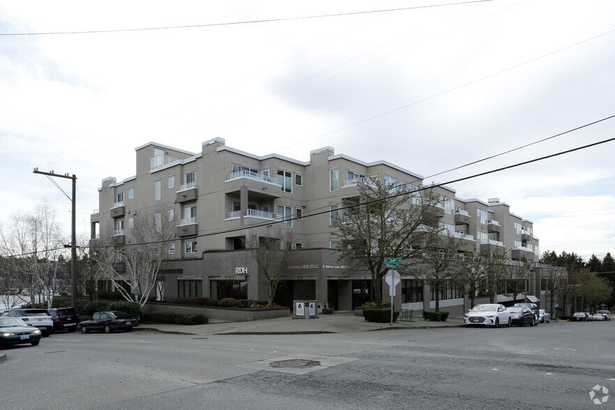 Primary Photo Of 3300 Meridian Ave N, Seattle Office Residential For Lease