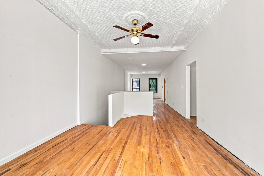 More Photos Of 117 President St, Brooklyn Apartments For Sale