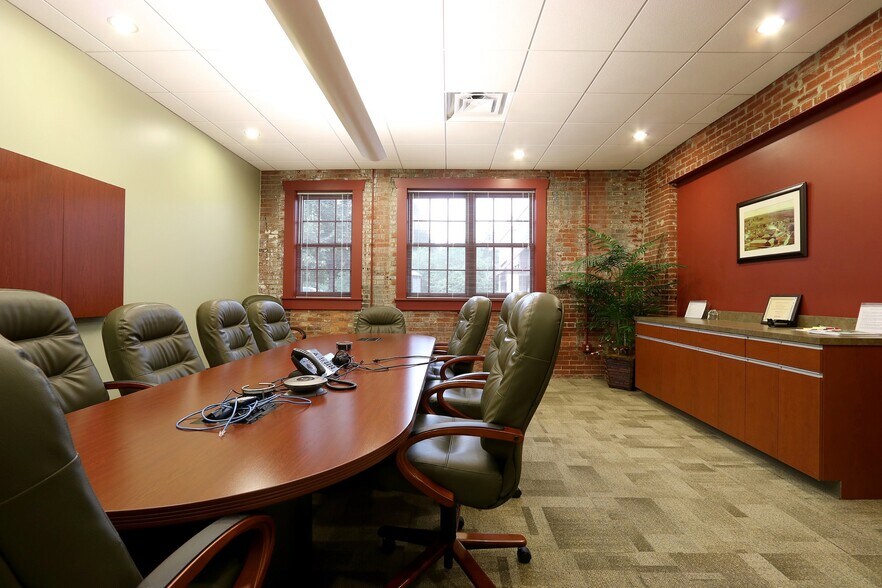 More Photos Of 100-256 Match Factory Pl, Bellefonte Medical For Lease