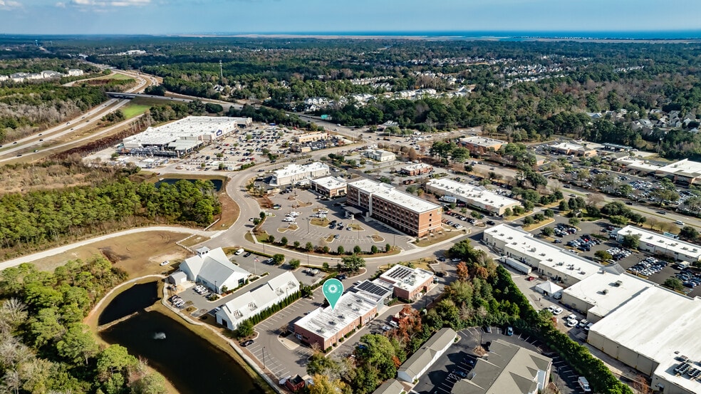 More Photos Of 155 Porters Neck Rd, Wilmington General Retail For Lease