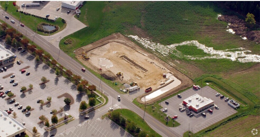 Primary Photo Of 2606 Green Rd, Madison Carwash For Sale