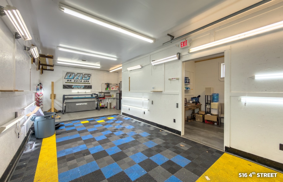 More Photos Of , Vinton General Retail For Sale