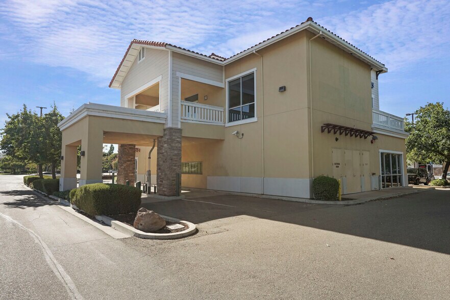 More Photos Of 2140 W Grant Line Rd, Tracy Office For Sale