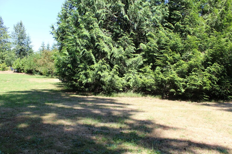 More Photos Of 11204 154th Street Ct E, Puyallup Distribution For Sale