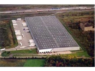 More Photos Of 218 W Yard Rd, Feura Bush Distribution For Lease