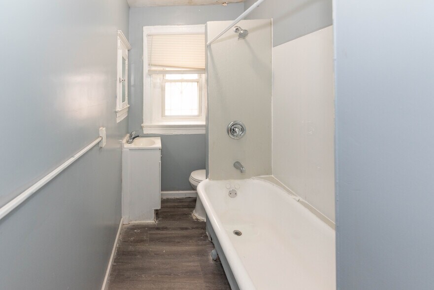 More Photos Of 3210-3212 Walbrook Ave, Baltimore Apartments For Sale