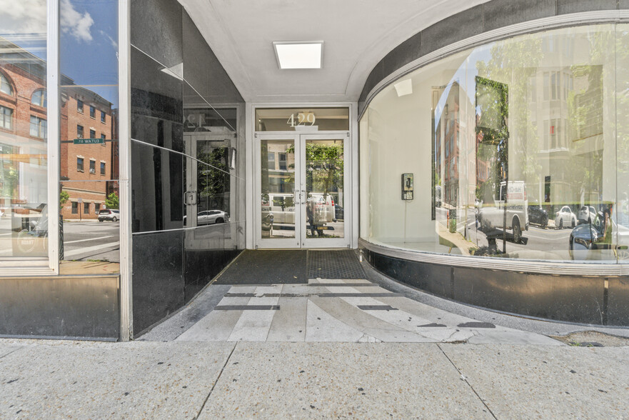 More Photos Of 429 N Eutaw St, Baltimore Office For Sale