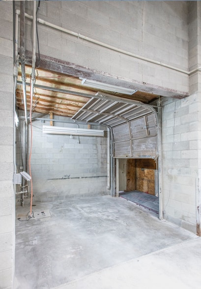 More Photos Of 4081 W Chinden Blvd, Garden City Service For Sale