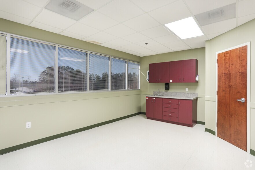 Photo of 3rd Floor Ste 370