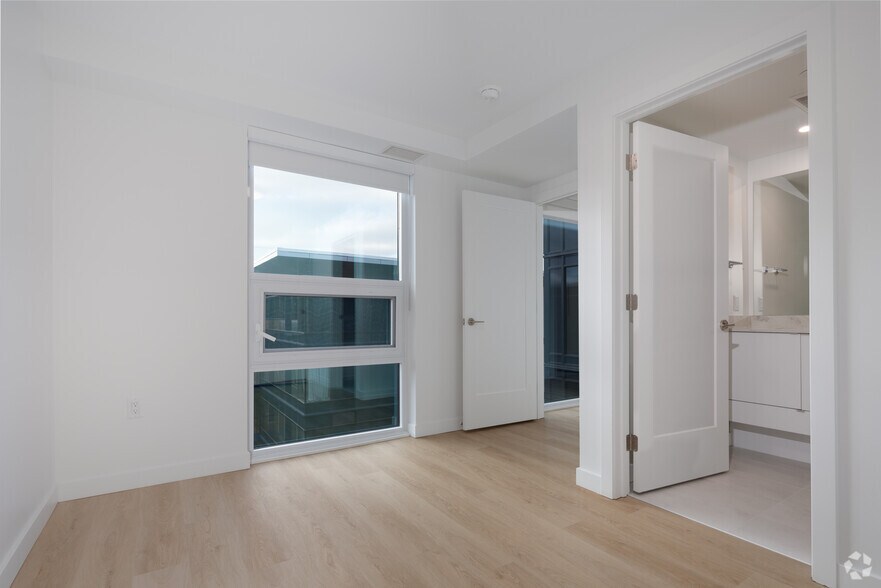 More Photos Of 1470 Queen St, Halifax Apartments For Lease