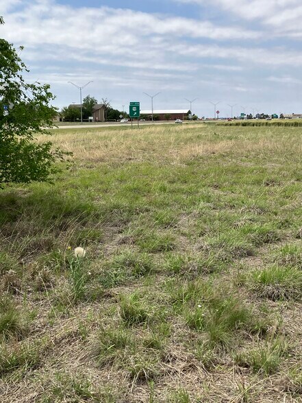 More Photos Of I-27 and 24th St., Plainview Land For Sale