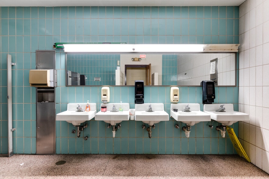 More Photos Of 3405 Commerce Rd, Richmond Warehouse For Sale