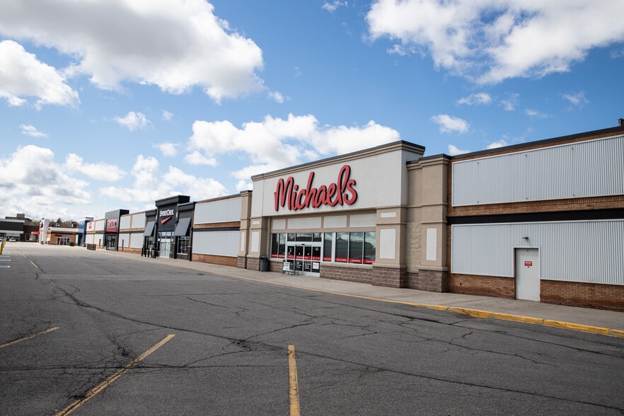 Primary Photo Of 150 First St, Orangeville Storefront Retail Office For Lease