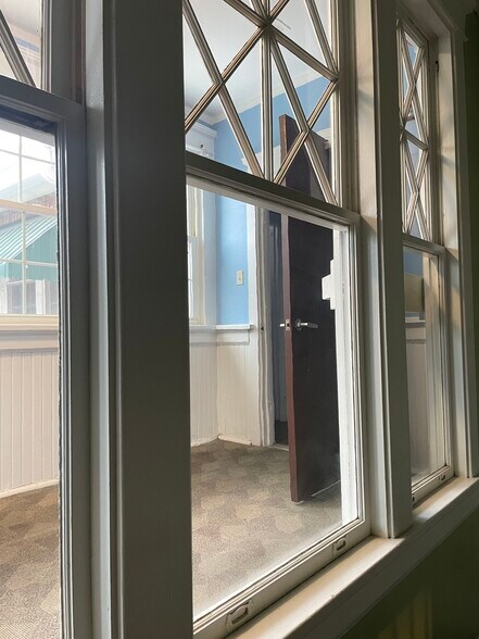 More Photos Of 1101 N Mangum St, Durham Storefront Retail Office For Lease