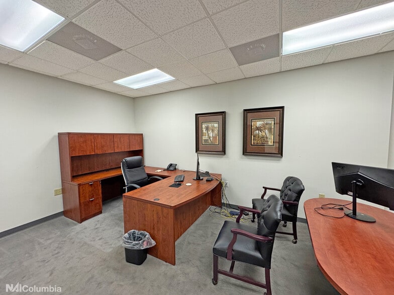 More Photos Of 1261 1st St S, Columbia Light Distribution For Sale