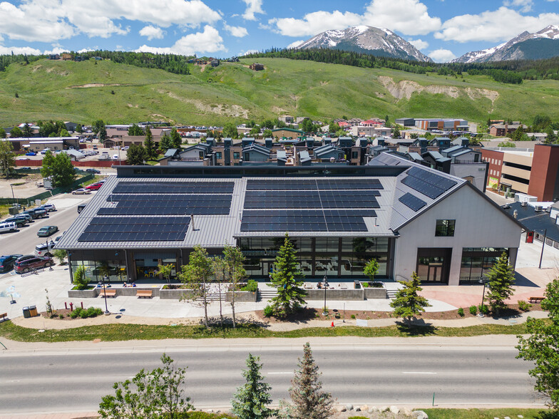 Primary Photo Of 325 Blue River Pky, Silverthorne Restaurant For Lease