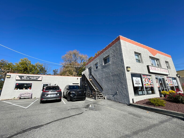 Primary Photo Of 2695 Freemansburg Ave, Palmer Township Freestanding For Sale
