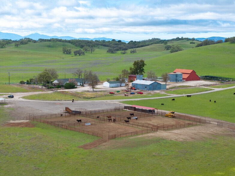 More Photos Of 76525 Interlake Rd, Bradley Land For Sale