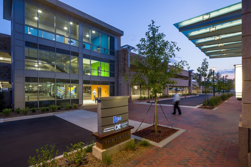 More Photos Of 6325 Ardrey Kell Rd, Charlotte Office For Lease