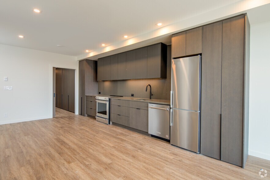 More Photos Of 946 Johnson St, Victoria Multifamily For Sale