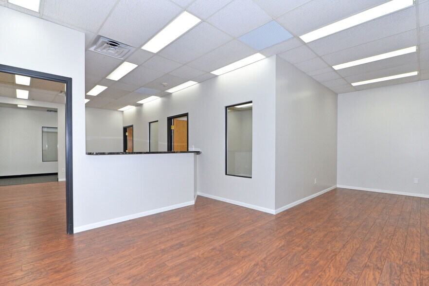 More Photos Of 9220 Bass Lake Rd, New Hope Medical For Lease