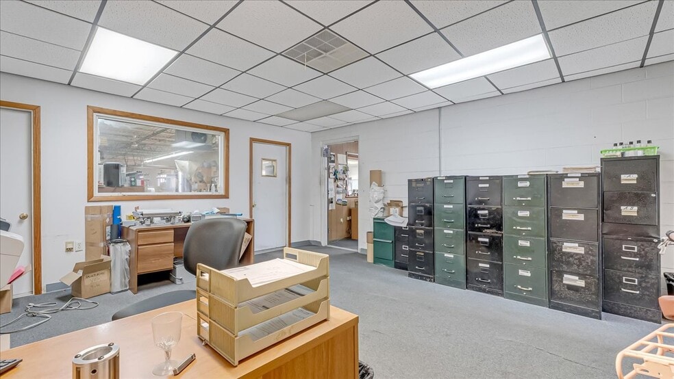 More Photos Of 201 Alpha Rd, Wind Gap Warehouse For Sale