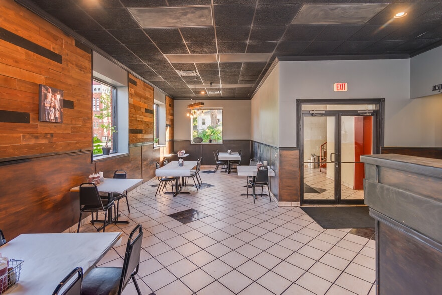 More Photos Of 107 S Main St, Almont Restaurant For Lease