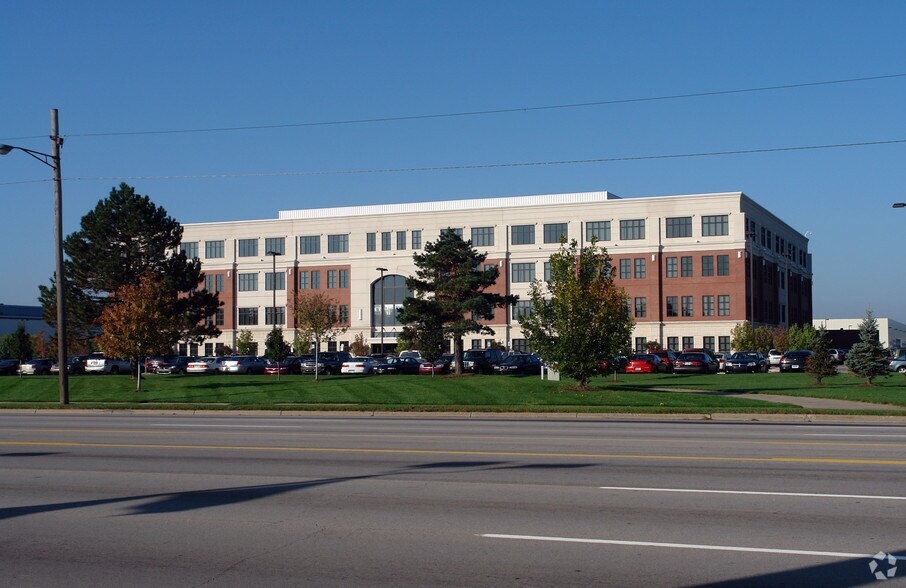 Primary Photo Of 28405 Van Dyke Ave, Warren Office For Lease