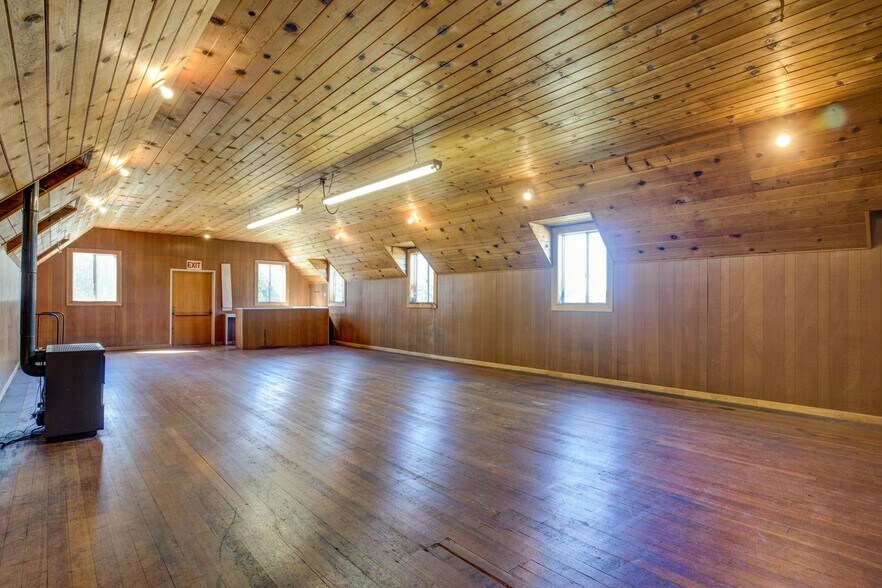 More Photos Of 7672 S Shingle Rd, Shingle Springs General Retail For Sale