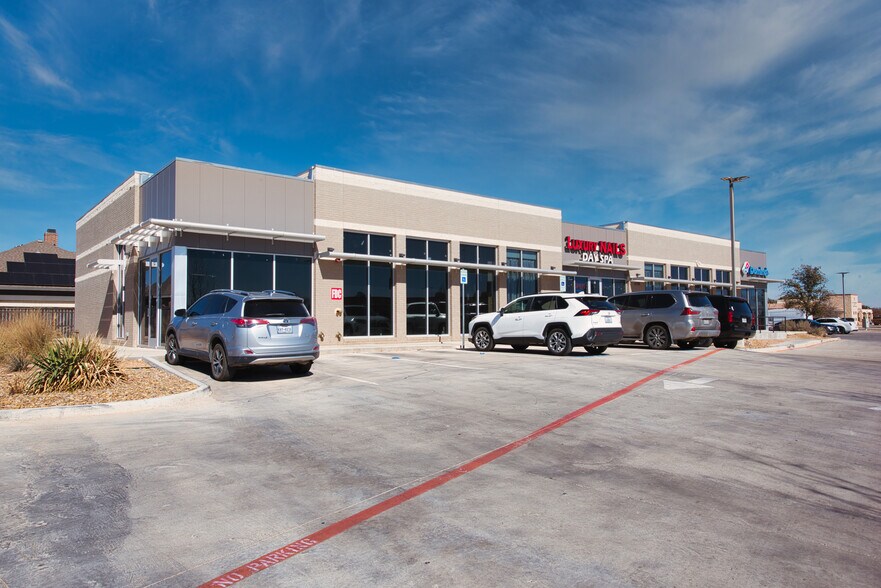 More Photos Of 4700 Briarwood Ave, Midland Storefront Retail Office For Lease